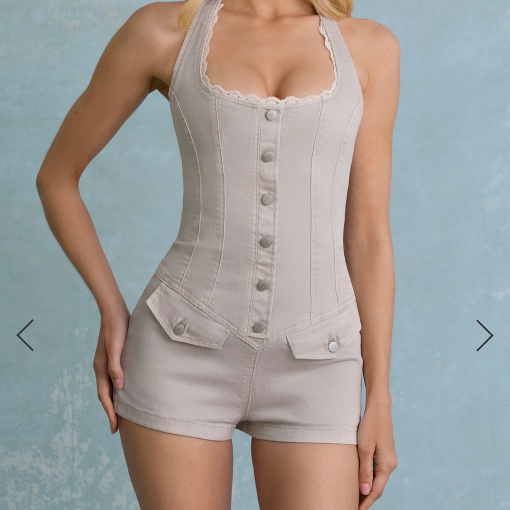 Oh polly Lalita Button-Down Halterneck Playsuit in Ecru